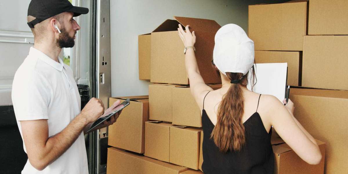 Hiring Movers and Selecting a Moving Company Tips