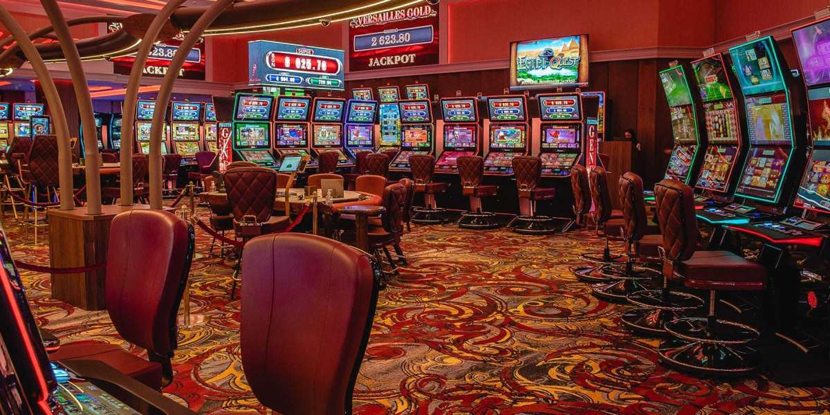 Mehrere verschiedene Casino-Spiele